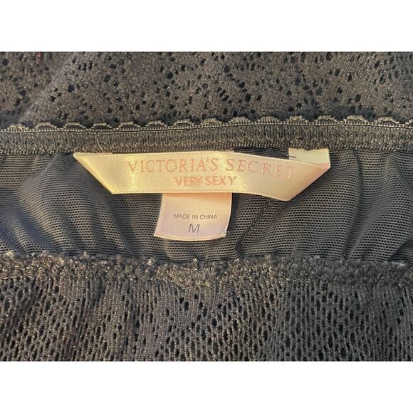 3/$20 Victoria's Secret Very Sexy Sz M Chemise Black Lace Triangle Bra Short - Picture 7 of 9